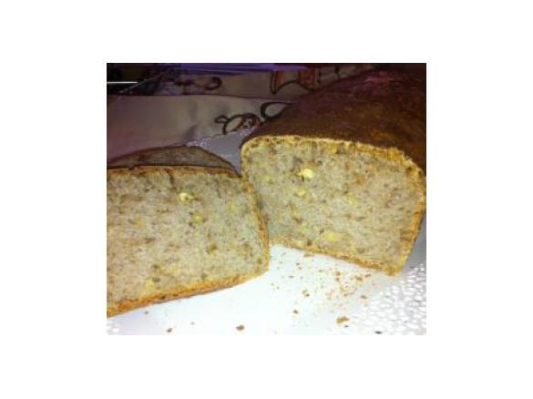 Pane con farina di farro,noci e lievito madre