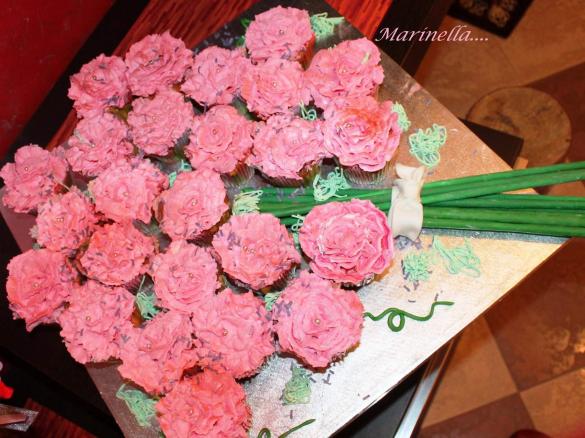 cupcake bouquet di rose con crema paradiso ( CONTEST)
