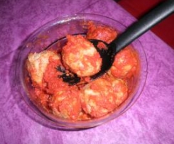 POLPETTE DI MELANZANE E CARNE AL SUGO