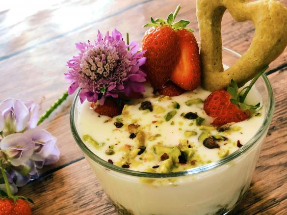 Vasetti di mini cheesecake allo yogurt (contest yogurt)