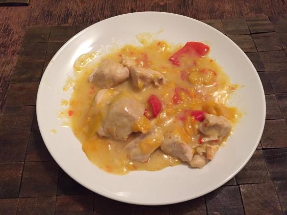 Bocconcini di pollo ai peperoni con patate