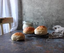 Brioche sofficissime vegane con pasta madre