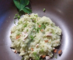 RIsotto al  Prezzemolo Mascarpone e Mandorle (a modo mio )
