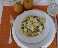 Paccheri con spinaci, pancetta e asiago