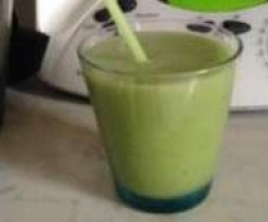 Frullato di cetriolo e zenzero