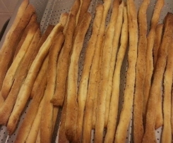 Grissini ai semi di sesamo