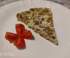 Frittata con cipolle caramellate, mozzarella e prezzemolo