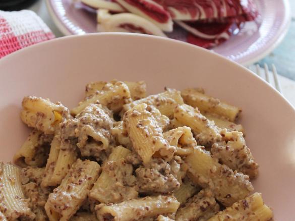 Pasta al pesto veloce di radicchio