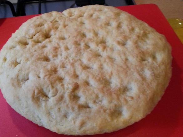 Focaccia con lievito madre croccante fuori e morbida dentro