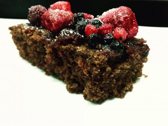 Torta cioccolato e frutti di bosco con farina di riso (contest torte veloci)