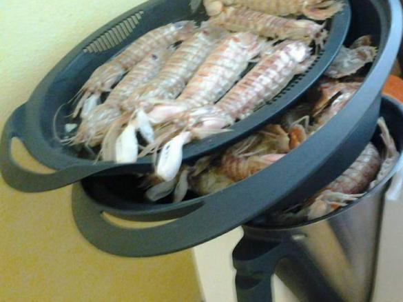 CANOCCHIE  COTTE SUL CESTELLO E VAROMA