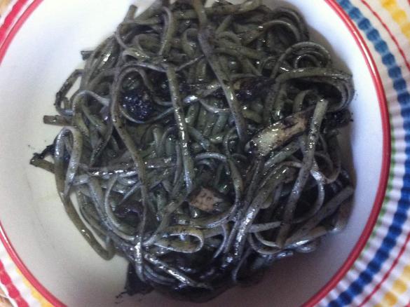 Linguine al nero di seppia 