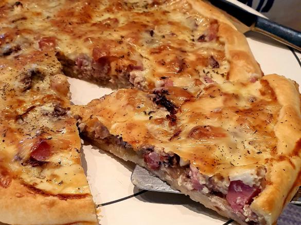 Torta salata con salsiccia e radicchio "contest cena davanti alla tv"
