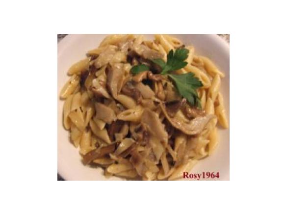 Mezze penne con funghi e carciofi