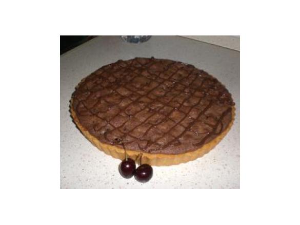 Crostata frangipane con ciliege e cioccolato