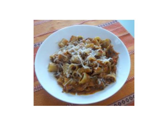 Mezzi rigatoni Melanzane e Salsiccia