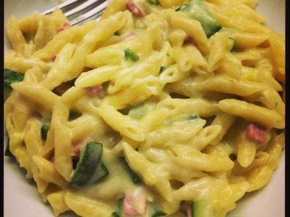 Pasta risottata zucchine, prosciutto cotto e philadelphia