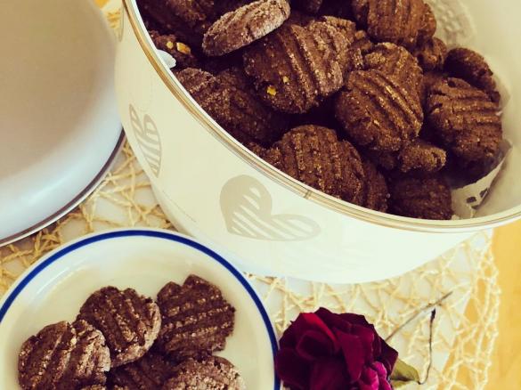 Biscotti al cioccolato e fiocchi d’avena