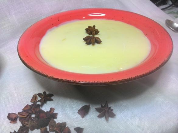 Crema all'anice stellato - contest crema per farcire o accompagnare dolci-