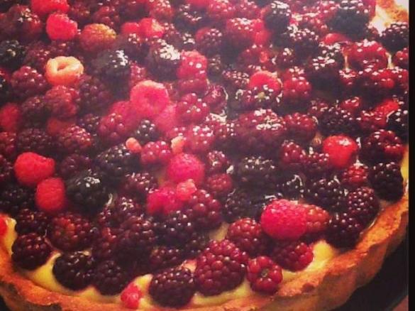 Crostata di more e lamponi freschi 