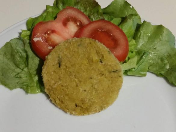 HAMBURGER DI QUINOA E VERDURE