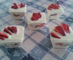 dessert con crema al mascarpone e fragole