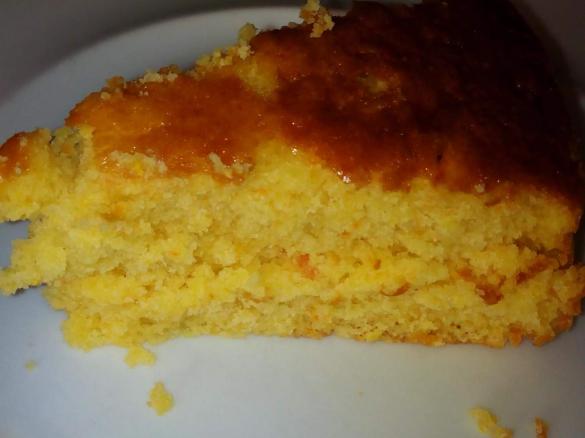 TORTA AGLI AGRUMI E CAROTE