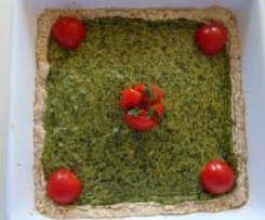 crostata semintegrale con salmone e spinaci