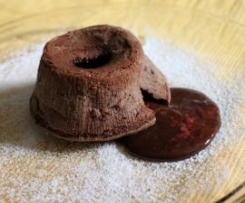 TORTINO AL CIOCCOLATO CON SORPRESA