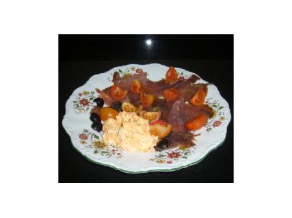 carpaccio di tonno con mousse sfiziosa