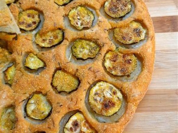 SCHIACCIATA CROCCANTE ZUCCHINE E TIMO