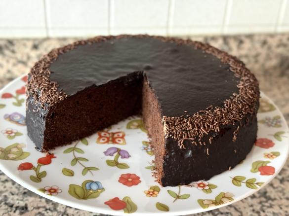 Torta al vino rosso e cioccolato fondente