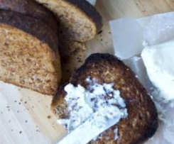 PANE ALLE CILIEGIE e SEMI DI LINO