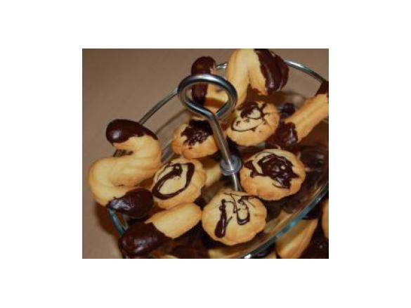 Biscotti di FROLLA MONTATA