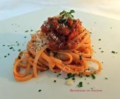Fettuccine al ragù di melanzane