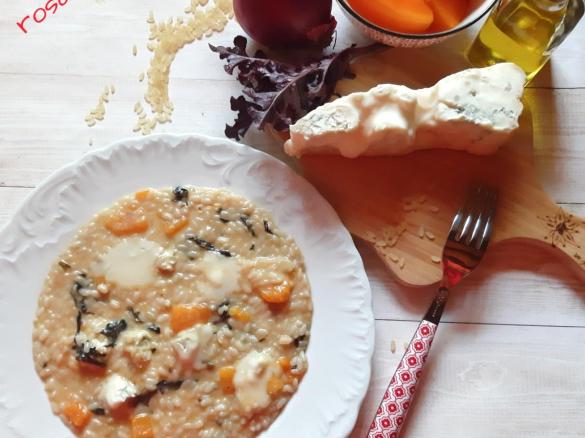 Risotto con insalata rossa  zucca Gorgonzola a modo mio