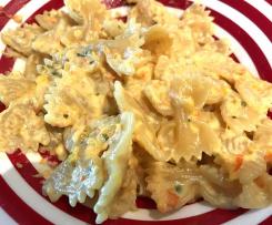 Pasta panna, peperoni e basilico