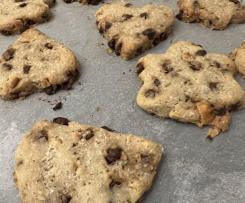 Biscotti gocce cioccolato & nocciole superveloci