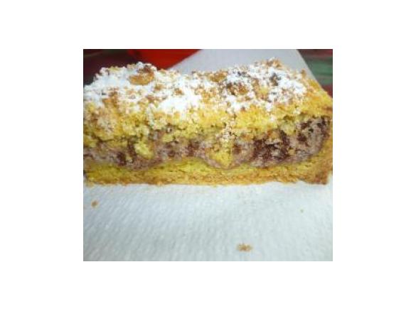TORTA RIPIENA DI RICOTTA E CIOCCOLATO