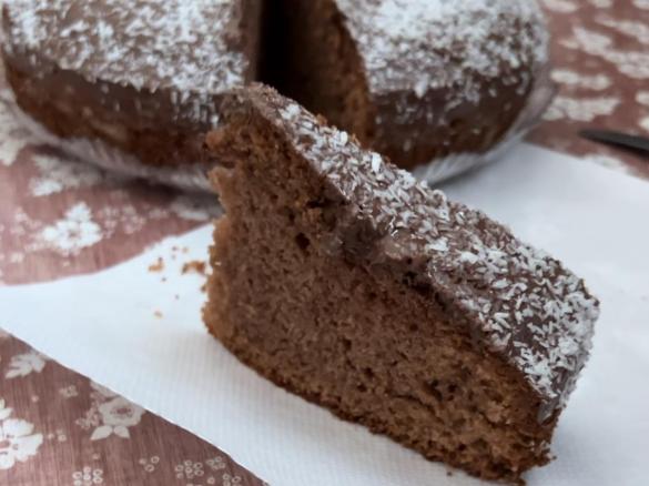 Torta cocco e crema alle nocciole