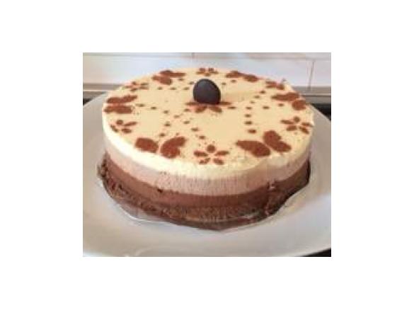 Torta tris cioccolato 