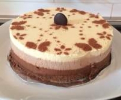 Torta tris cioccolato 