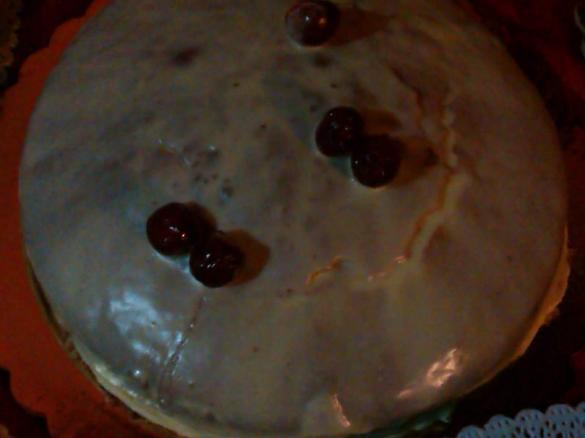 torta federica con sciroppo di amarena e cioccolato bianco