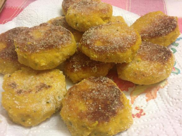 CROCCHETTE DI ZUCCA E SESAMO