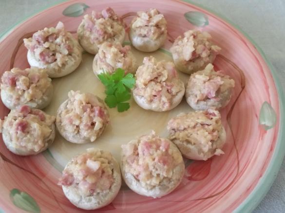 FUNGHI RIPIENI "LA MAGIA DEL VAPORE"