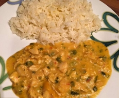 Riso basmati con finto curry di pollo e zucchine