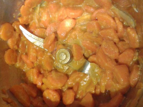 Carote alla crema di latte e curry