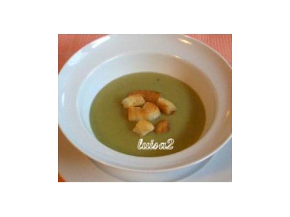 Vellutata di asparagi alla milanese