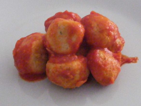 Polpettine di ricotta al sugo