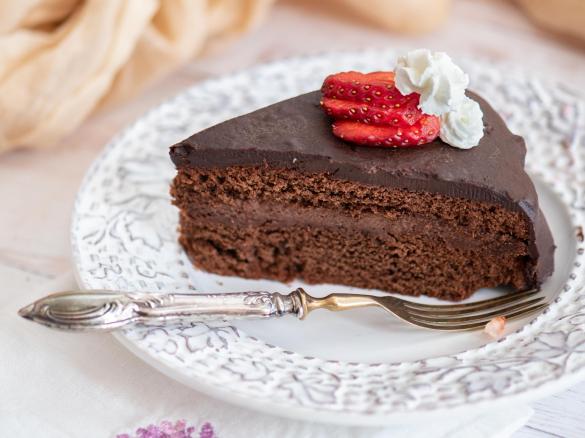 TORTA DI COMPLEANNO "CIOCCOLATOSISSIMA"